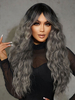 Femmes longue perruque gris clair bouclés rayonne chic couches longues perruques synthétiques