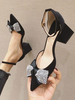 Femmes Talons mi-bas Bout pointu Talon épais Bride de cheville réglable Nœuds Escarpins noirs