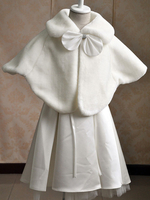 Flower Girl Wraps Ecru Blanc Lace Up sans manches manches chauve-souris Jewel Neck Fausse Fourrure Flower Girl Accessoires