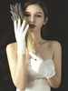 Gants de mariage Gants de mariée en tissu satiné de longueur courte