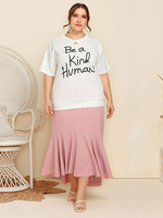 Grande taille 2 pièces pour femmes col bijou T-shirt court manches lettres imprimé T-shirt surdimensionné jupe au genou tenue décontractée