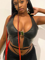 Haut sexy pour femmes à encolure en V avec bretelles spaghetti sans manches Détails en métal PU Tops dété en cuir