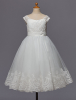 Ivoire robe de demoiselle d
