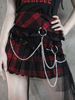 Jupe Gothique Lolita Noir Rouge Motif À Carreaux Deux Tons Volants Détails Métalliques Mini Jupe En Dentelle