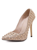 Les hauts talons dor glitter les rivets aux orteils pointu glissent sur les escarpins