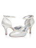 Élégantes chaussures de mariage à bride de cheville en satin ivoire en deux parties chaussures de mariée à talons aiguilles avec des perles
