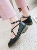 Lolita Footwear Escarpins Lolita croisés en cuir Synthétique noir