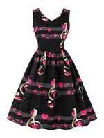 Magnétique robe vintage moyenne brillante noire imprimé coeur plissée col V