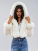 Manteau à capuche en fausse fourrure en blanc Veste courte d