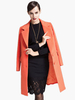 Manteau avec bouton revers cranté