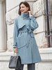 Manteau en laine bleu ciel clair à col rabattu et lacets pour femme style chic et irrégulier