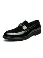 Mocassins pour hommes en cuir PU Détails en métal Slip-On Flat Heel Mocassins noirs