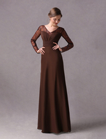 Mère des robes de mariée à manches longues col V Deep Brownchiffon perles robe de soirée de mariage
