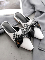 Mules plates blanches en cuir Synthétique à bout carré et à lacets