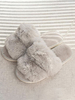Pantoufles en Fausses Fourrures Femmes avec Bout Ouvert Unicolore Pantoufles Hivers Chaud et Comfortable