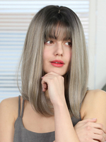 Perruques de cheveux Longueur épaule droite Femmes perruque avec une frange
