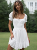 Petite robe blanche à épaules dénudées et dos nu robe courte style cottagecore