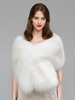 Poncho cape blanche pour femme mariage soirée
