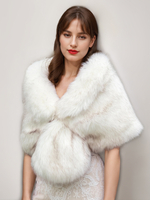 Poncho Femme beige Cape Blanche mariage soirée