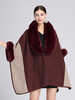 Poncho pour femme avec encolure conçue cape en fausse fourrure superposée bordeaux