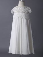 Robe Bohème belle de cortège enfant en chiffon ivoire col rond avec dentelle