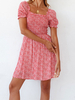 Robe bohème rouge plissée col carré manches courtes motif imprimé floral longueur genou robe tunique de plage