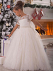 Robe cortège enfant boho robe cérémonie enfant coton mélangé volants col rond manches courtes blanc