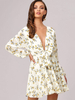 Robe dété blanche Robe de plage en polyester à lacets à col en V