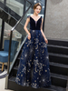 Robe de bal 2021 constellation robe une ligne v cou sans manches étage longueur velours dentelle formelle dîner robe de soirée robes de mariée