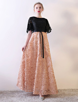 Robe de bal A-ligne en dentelle noir col rond avec noeud longueur plancher