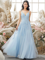 Robe de bal bleu bébé dentelle col en V A-ligne sans manches dos nu Criss-Cross longueur cheville Robes de soirée