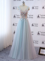 Robe de Bal en Mousselines Longue Broderie Floral avec Bretelles à Col Décolleté en V avec Dos Nu à Lacets Coupe Cintrée Bas Evasée Unicolore Robe de Soirée