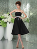 Robe de bal formelle sans bretelles de ceinture haute en satin avec ruban