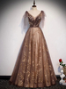 Robe de bal marron café Robe de bal à col en V sans manches à lacets Robes de soirée en tulle à paillettes et perles