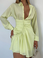 Robe de Chemisier Courte en Mousseline à Col Revers avec Manches Longues Coupe Cintrée Bas Evasée Unicolore
