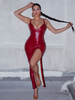 Robe de Club Sexy Longue en Cuir Synthétique avec Bretelles à Col Décolleté en V Coupe Cintrée Unicolore avec Fente Robe Sexy