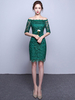 Robe de cocktail 2021 Dentelle au large de l’épaule gaine Robe Illusion demi manchon Mini robe