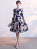 Robe de cocktail col bateau demi-manche bleu marine foncé longueur au genou Robe de soirée