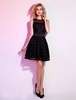 Robe de cocktail en tulle noir avec passepoil