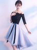 Robe de cocktail noir col bateau demi manche en dentelle laçage sur dos au genou robe de soirée