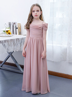 Robe de demoiselle dhonneur en mousseline de soie plissée épaules dénudées manches courtes rose lotus