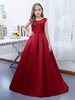 Robe de demoiselle dhonneur fille mousseline de soie dentelle col bijou manches courtes bordeaux