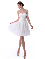 Robe de diplôme A-ligne en satin ivoire avec strass bustier