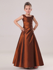 Robe de fille de fleurs en taffetas chocolat de col carré