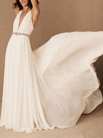 Robe de mariée à la plage col V plongeant dos transparent en mousseline de soie à traîne Robe de mariage
