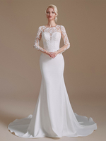 Robe de mariée bijou cou manches longues taille naturelle dentelle avec train robes de mariée