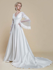 Robe de mariée bohème en polyester et dentelle avec traîne taille naturelle dos nu manches longues col en V ivoire