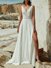 Robe de mariée bohème ivoire haut en dentelle col V dos nu jupe fendue en tulle