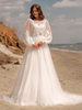 Robe de mariée Boho en dentelle coupe trapèze longueur au sol taille naturelle boutons fonctionnels manches longues col bijou ivoire