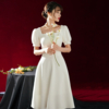 Robe de mariée courte col carré manches courtes ligne a longueur thé personnalisation gratuite